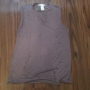 Distressed Tank